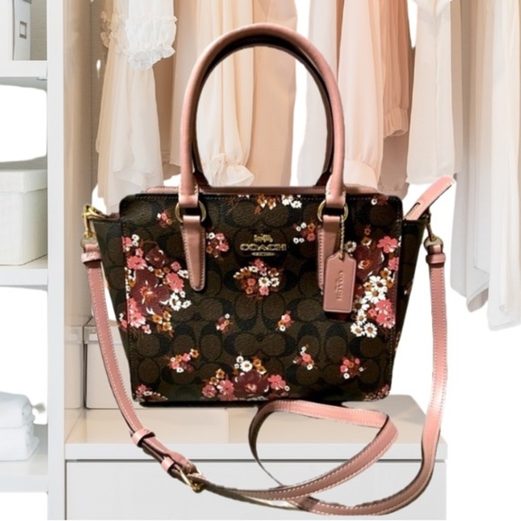 Coach New York Crossbody Sig Medley Bouquet Over Shoulder Handle Purse - Picture 1 of 9